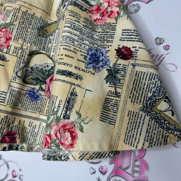 Skirt vintage news paper design floral mirror cottage core renaissance vibes - Picture 4 of 11